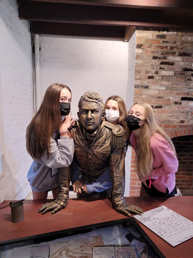 Girls on a D.C. tour