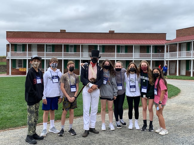 Students posing in Fort McHenry