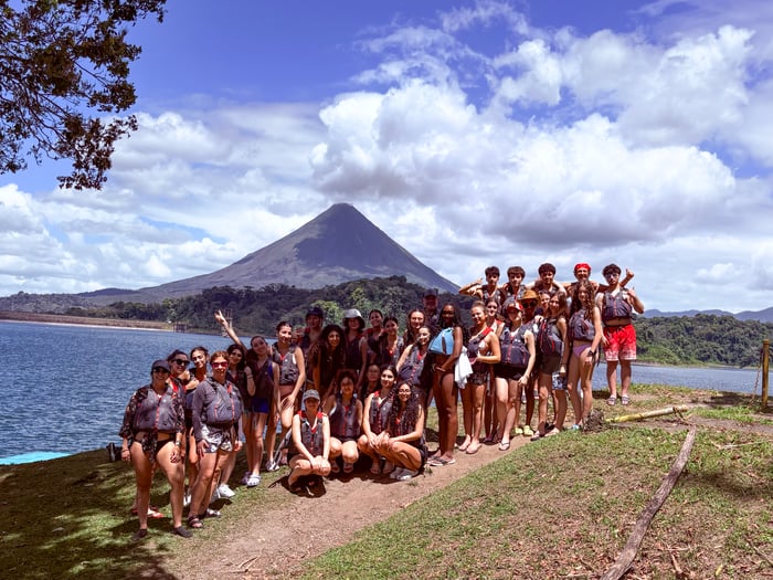 Volcan Arenal-colour correction
