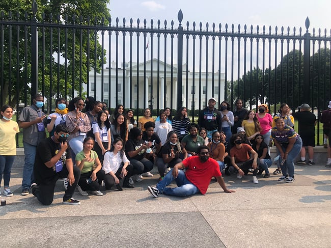 Photo stop at the White House